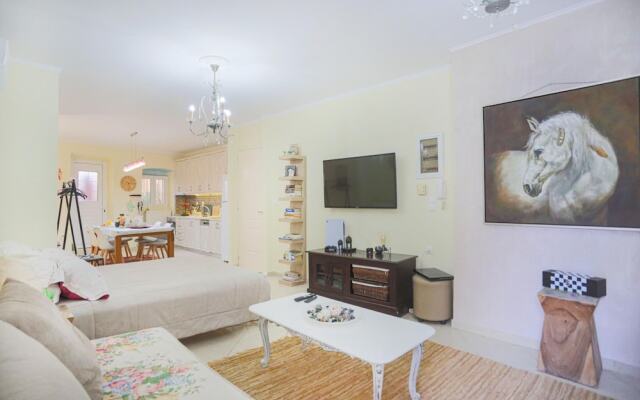Maxim Suite in Corfu
