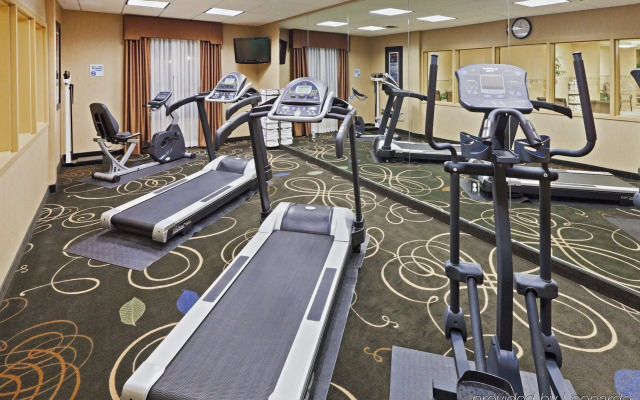 Holiday Inn Express Hotel & Suites POTEAU by IHG