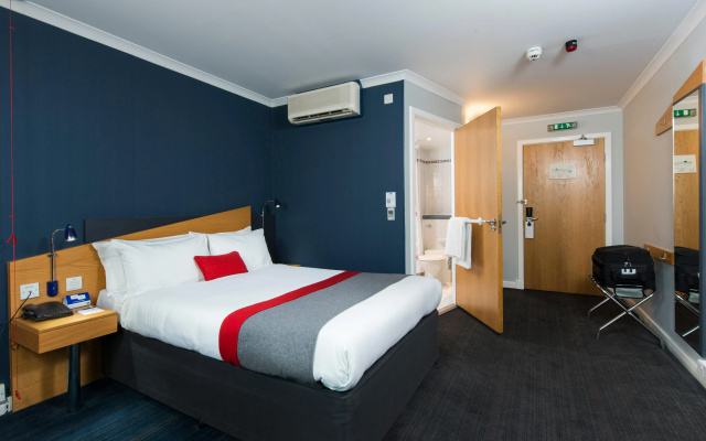 Express By Holiday Inn Warwick