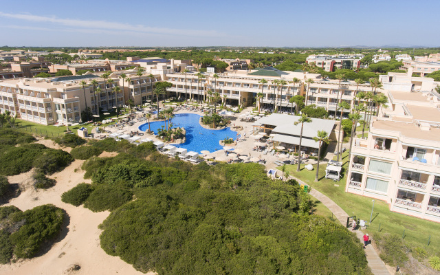 Hipotels Playa La Barrosa - Adults Only
