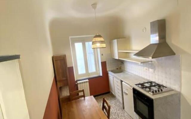 Appartamento a 6 minuti da Acquario e Stazione