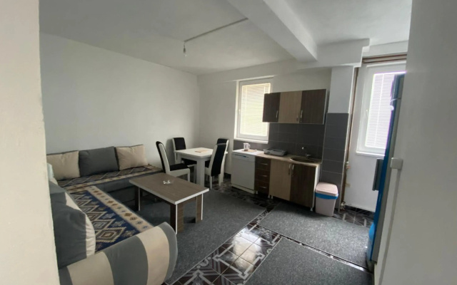 Apartments Adi