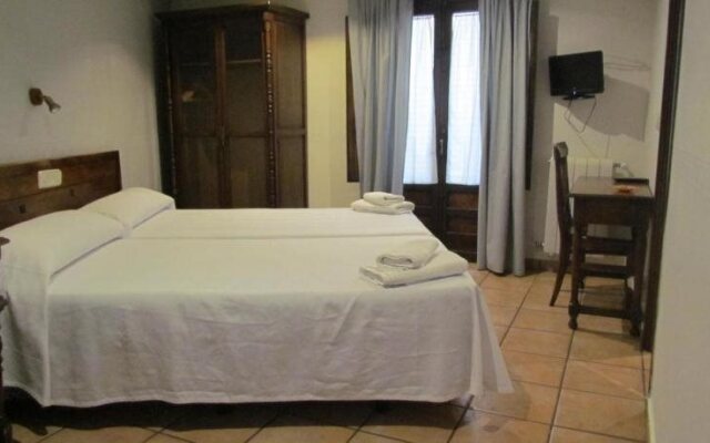 Hostal La Campana