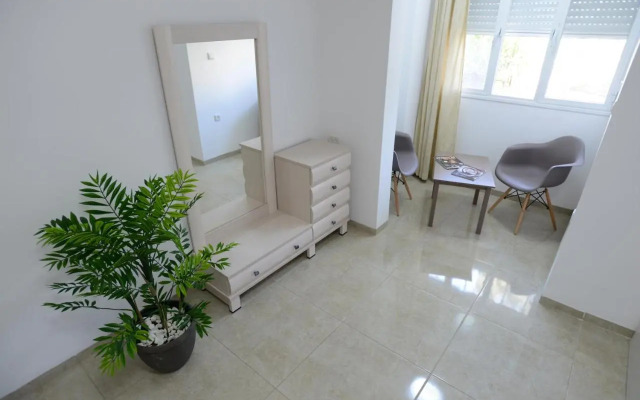 Olga Beach Apartments