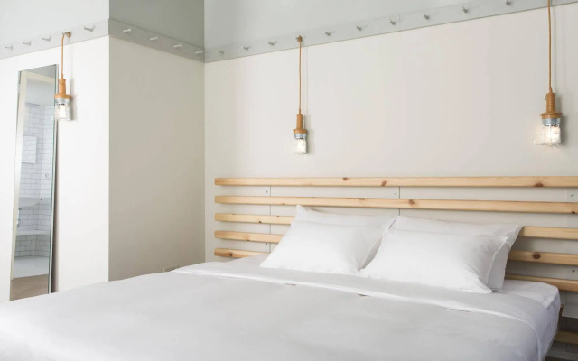 Florentin House