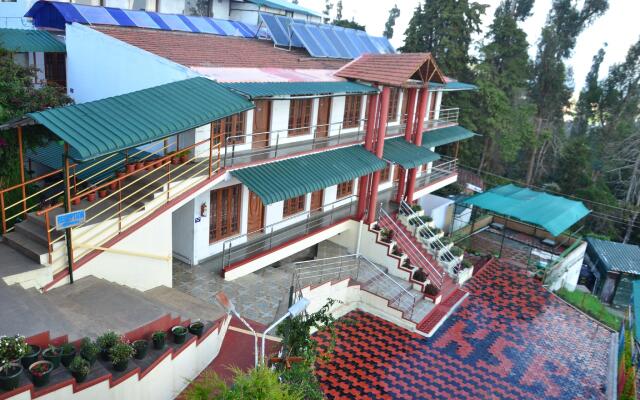 Kodai Sunshine Hotel