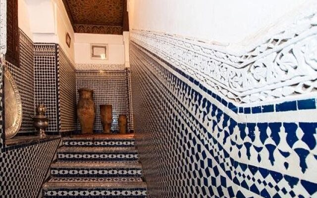 Riad Razane