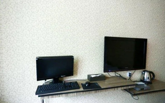 Yanting Jinxin Business Hotel