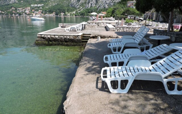 Apartments & Rooms Vanja