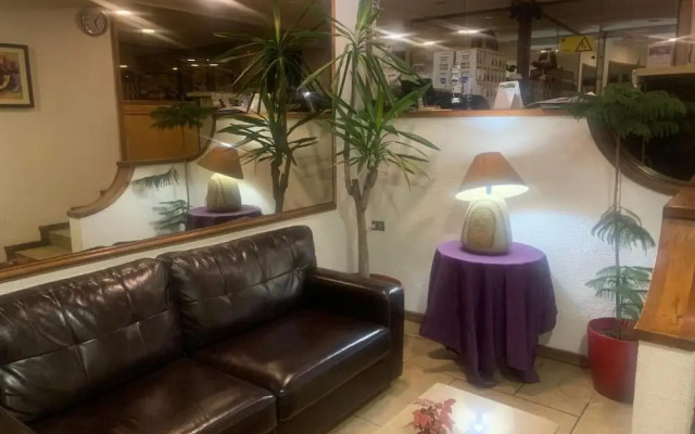 Hotel Cruz Del Sur