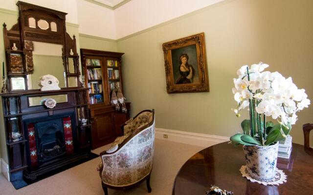 Kyneton Manor House