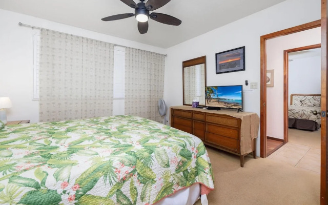 Kahaluu Bay Villas 304