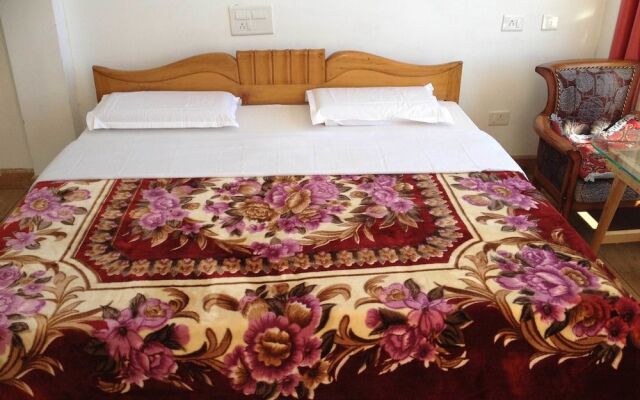 Milam Inn