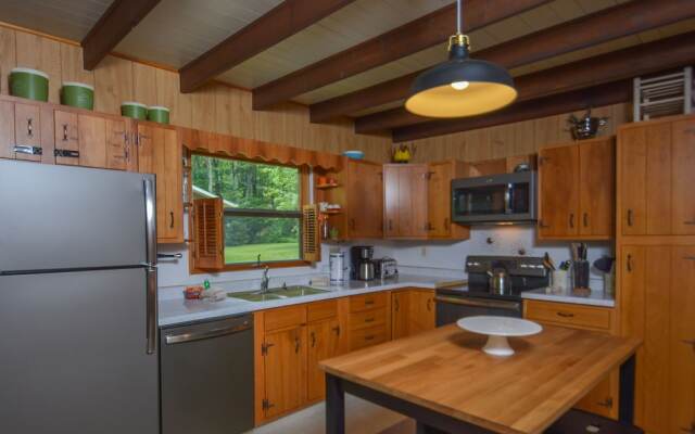 Fox Den 3 Bedroom House