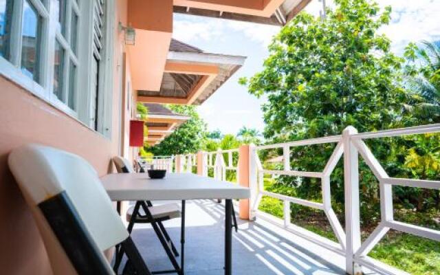 Shields Negril Villas