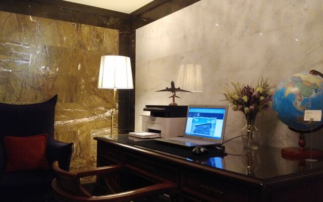 Orsay Business Hotel