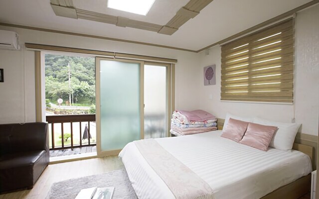 Yangpyeong Donga Pension