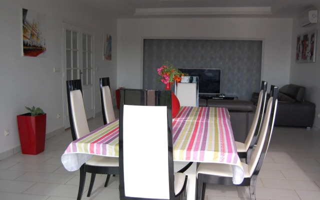 Splendid Villa 2015