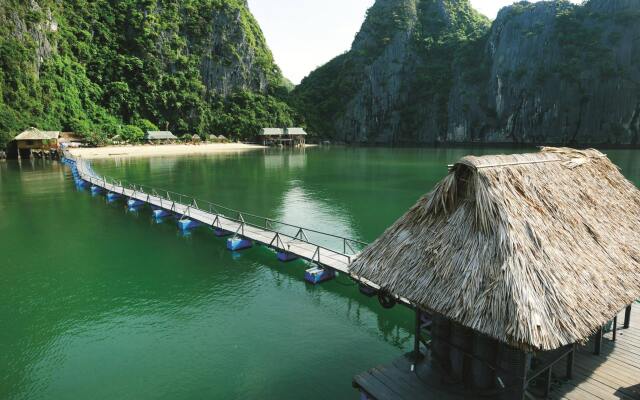 Cat Ba Sandy Beach Resort