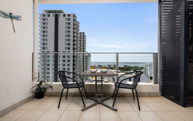 ZEN CITY & SEA - Executive 1BR Suite