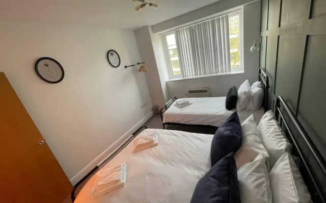 Stylish 1-bed Apartment in Swindon