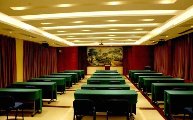 Huaxi International Hotel