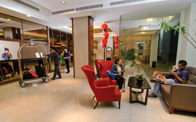C'haya Hotel