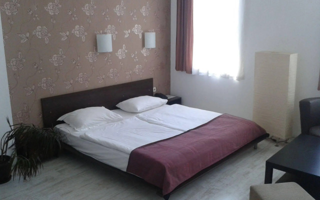 Scotty's Boutique Hotel