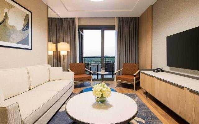 Mövenpick Living Istanbul Camlivadi