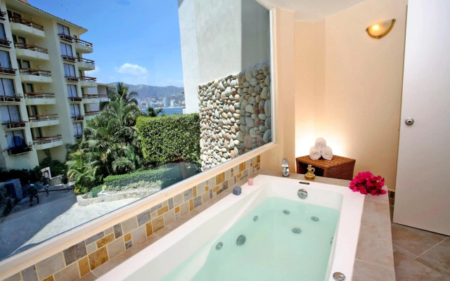 Park Royal Beach Acapulco - All Inclusive