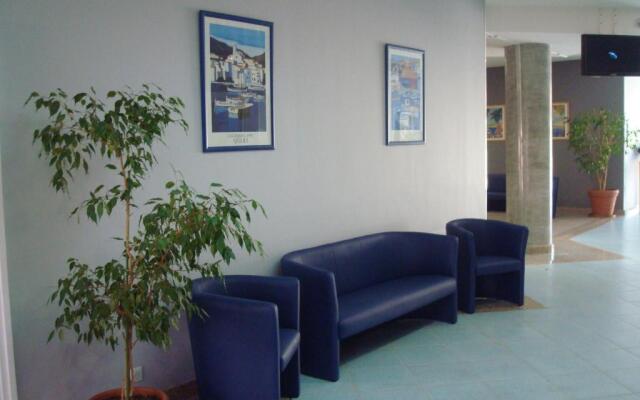 App.T2 De Standing Proche De La Mer