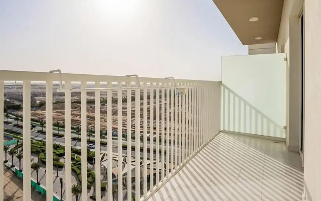 Elegant 2BRApt In Damac Hills 2
