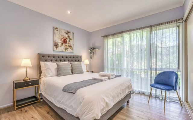 StayAU Gorgeous 5BR BBQ Home Geelong