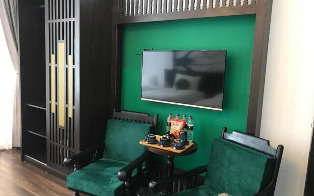 Hanoi Lullaby Hotel & Travel