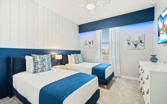 Upstay - 31-guest Home w Pool-hot Tub-cinema-games