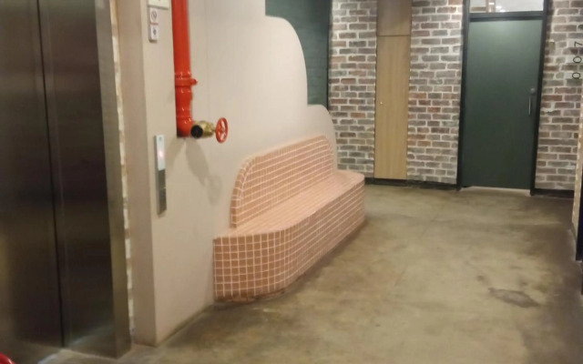 Maboneng City Building Free WiFi and Swimming pool