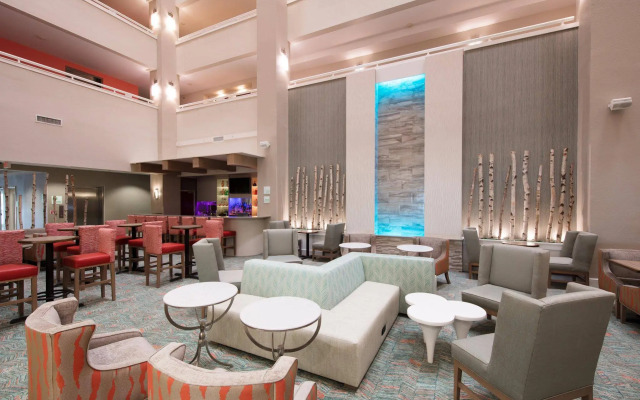 Holiday Inn & Suites Lake City by IHG