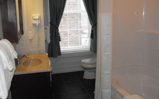 Chipman Hill Suites on Union