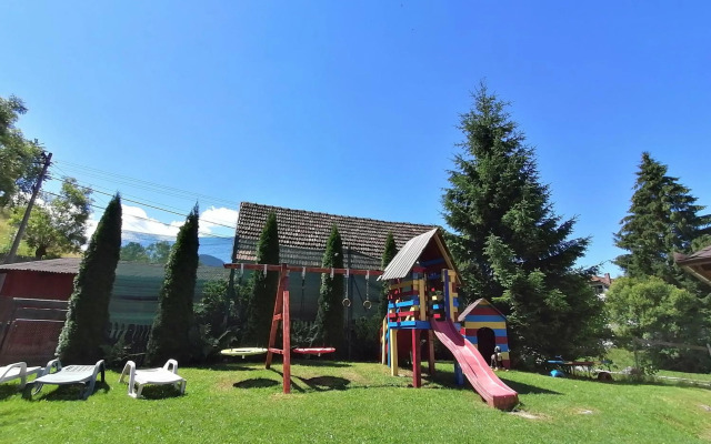 Pensiunea Dealul Frumos