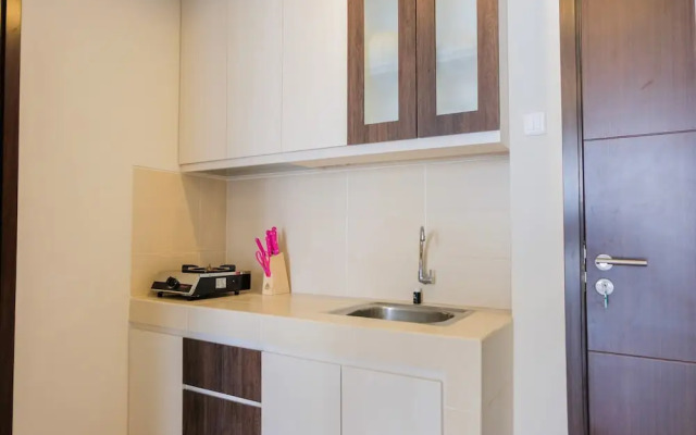 Modern Living 1BR at Saveria Apartment