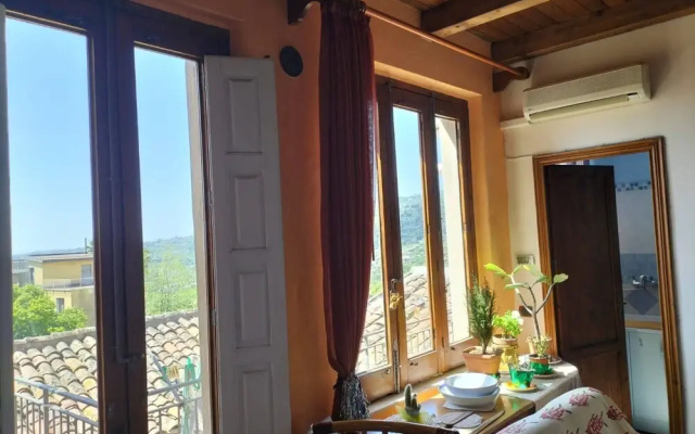 Casa Vacanze Relax Etna With Stunning Natural Beauty View