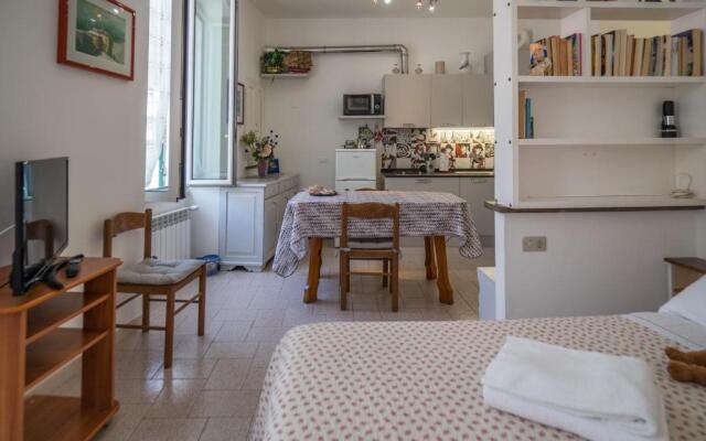 Nonna Rosetta Traditional Studio
