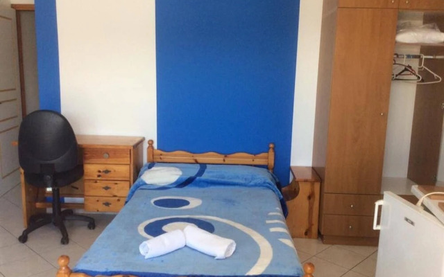 Breathtaking Studio With Sea View