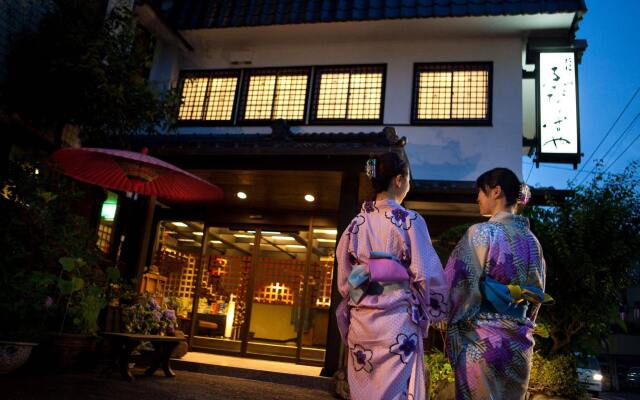 Izunagaoka Onsen Ebisuya