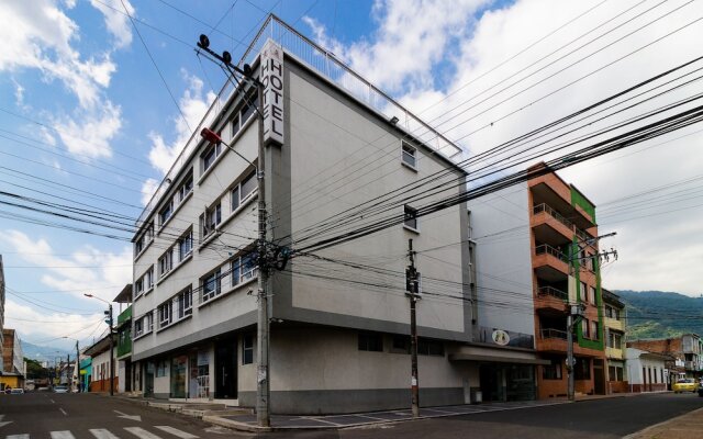 Hotel Tierra Caliente