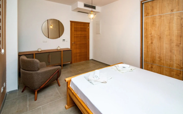 Sunset Bay Apartments