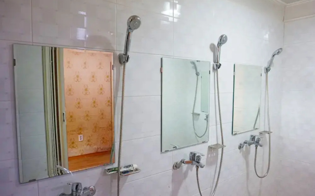 Netgang Sanchon Hwangto Pension & Camping