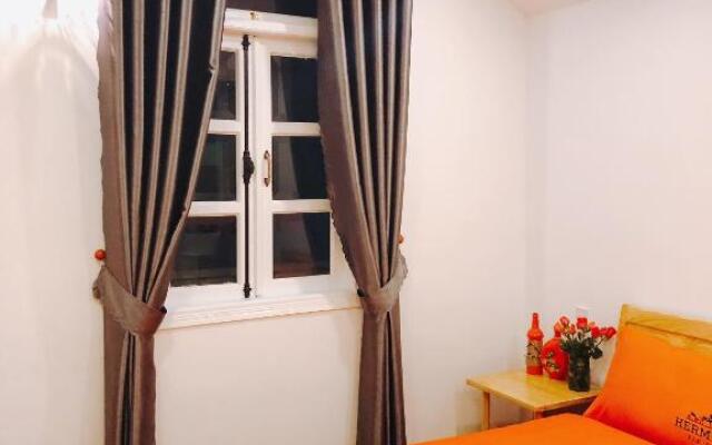 Suri’s Apartment - Suri’s House 2