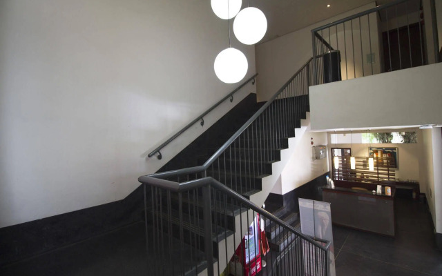 RedDoorz @ Gegerkalong Girang