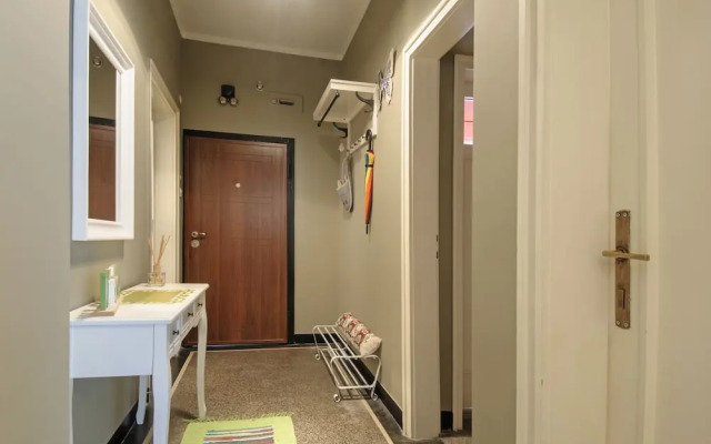 3 BDR Top Center Artistic Apartment - 115 m2